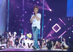 Leeteuk Instagram - #Hongkong#thankyou❤️ #👍🏻