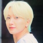 Leeteuk Instagram - 반가워💙🫶🏻