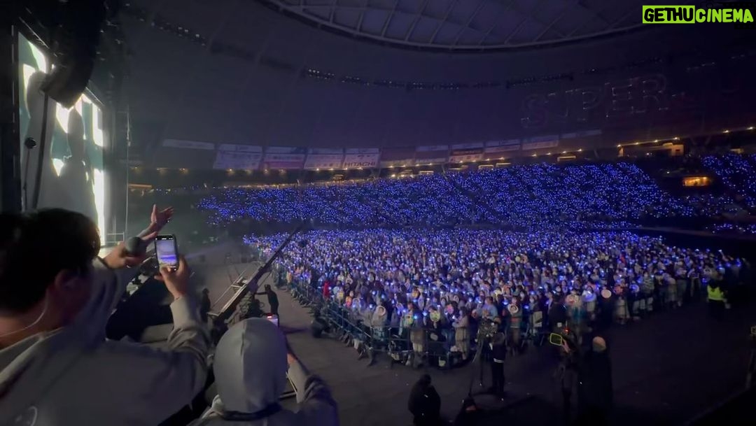 Leeteuk - 148.3K Likes - #supershow9tokyo
愛するしかないあなたたちと幸せでした。💙❤️