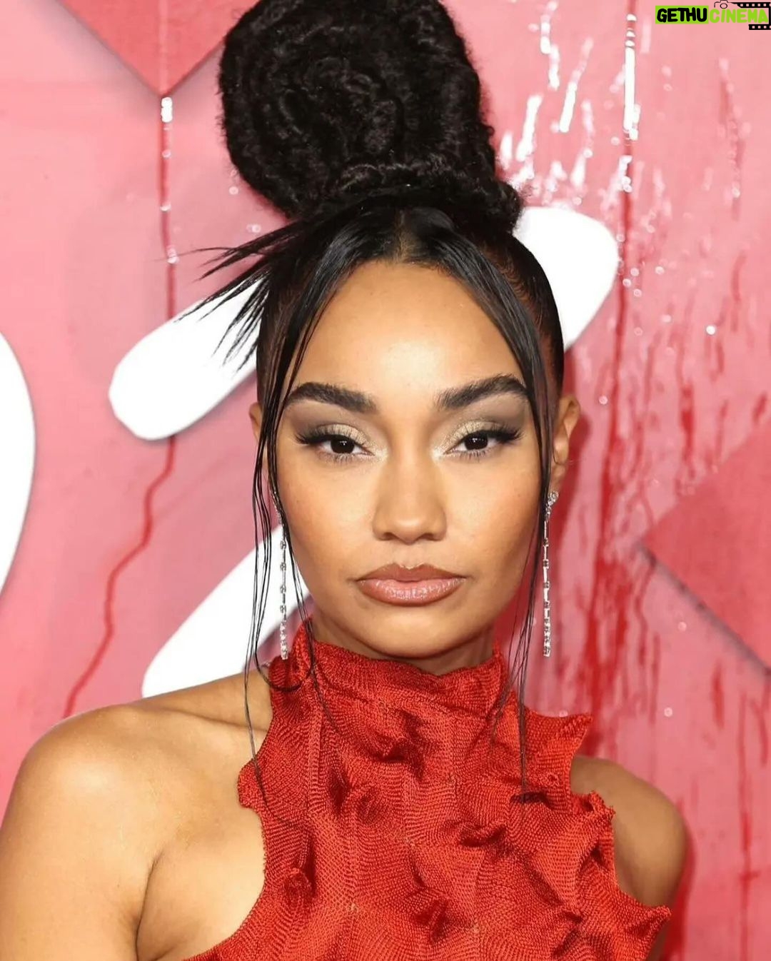 Leigh-Anne Pinnock Instagram - What a night! 🔥 Fashion awards with the beautiful @chet__lo thank you for my custom look! I am obsessed 😩😍 the best night with you, @lisarinna and @charleskeithofficial ❤️❤️❤️ @britishfashioncouncil