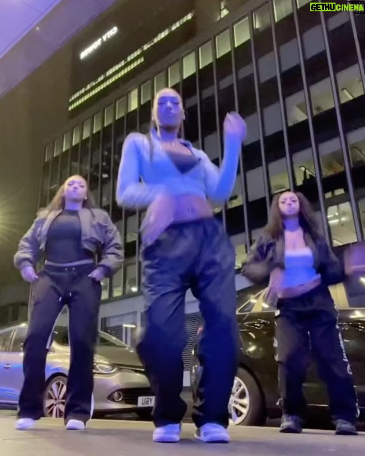 Leigh-Anne Pinnock Instagram - You guys have really rocked these dance routines. I’m proud of you all! 🤣 These are just some of my favourites so far. Don’t forget to use the sound in your videos & tag me so I can see them all! xx TikTokers featured: 1) mandy.benz 2) annayease 3) emma_farman 4) yoofiandjane 5) zoebaptistee 6) dudysw 7) trophybwoy 8) chelsea_sloan 9) aboxo4 10) leahtaret