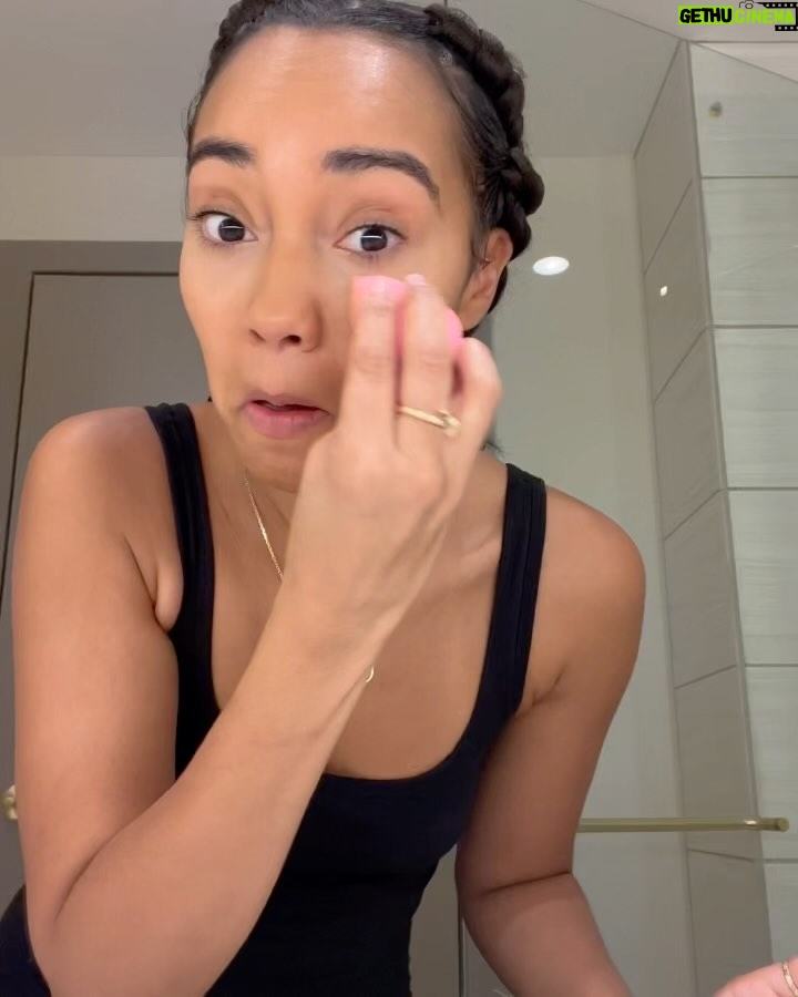 Leigh-Anne Pinnock Instagram - It's giving cunty... 💅🏽 (Vegas Day 1 ✍🏽)