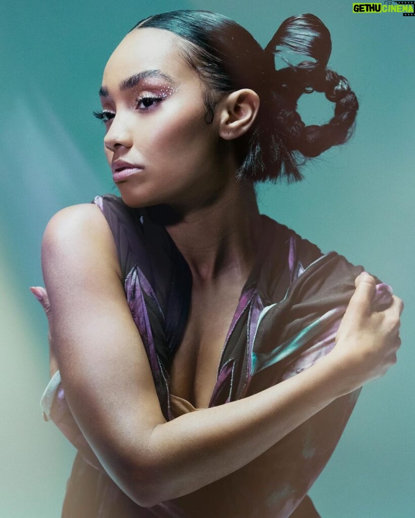 Leigh-Anne Pinnock Instagram - In an exclusive interview with #BritishVogue, @LeighAnnePinnock reveals she has rediscovered her confidence, solo, and is finally ready for her close up. Hit the link in bio for more from #LeighAnne on starting fresh and realising it was “time to spread [her] wings”. Photographed by @Yigit___Eken