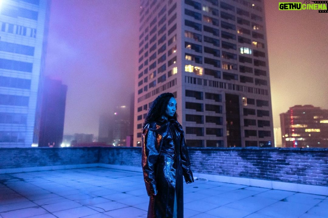 Leigh-Anne Pinnock Instagram - Whatโs your favourite look from the #DontSayLove video? ๐ Hit the link in bio to watch now ๐x ๐ธ: @yigit___eken