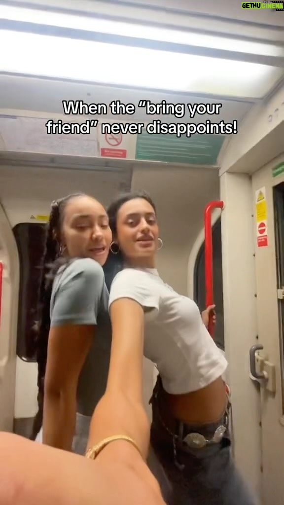 Leigh-Anne Pinnock Instagram - does anyone else feel like they’re in a music video when they ride the tube? 😅 @sabrinabahsoon #MyLove