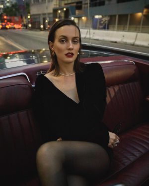 Leighton Meester Instagram - 🚘 👄 ⛺️ with #porterEDIT