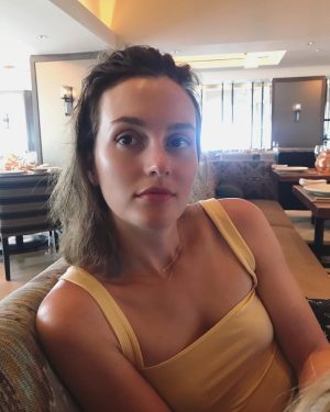 Leighton Meester Instagram - 🍸