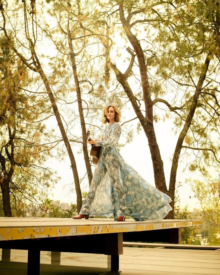 Leighton Meester Instagram - This is one of my favorite shoots ever- I had so much fun and it was such a supportive team who made me feel super comfortable- even though I climbed on a roof and wore a swimsuit. I got to talk about my favorite things- family, @singleparentstv, surfing and cereal. Full discretion, at first I felt unqualified to do it since I’m not a diet and exercise person- but that’s what they were after! The real life delicate imbalance of what it means to work, be a mother, and try to find time to eat/shower/sleep. ❤️ @shape