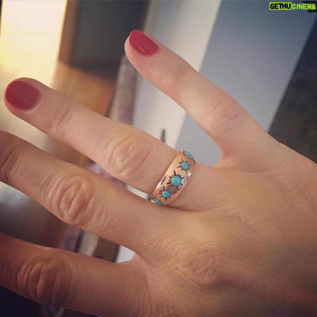 Leighton Meester Instagram - Thank you @foxandbond 💗 my new trinket. Been wearing it nonstop