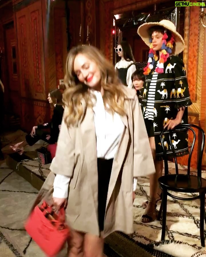 Leighton Meester Instagram - ❤ the amazing @katespadeny presentation that is available now #behindthecurtain #partnership #katespadeny Russian Tea Room