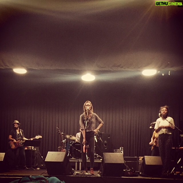 Leighton Meester Instagram - "Are you ready for our next show?" @iamdanawilliams #Troubadour October 28th. #Heartstrings