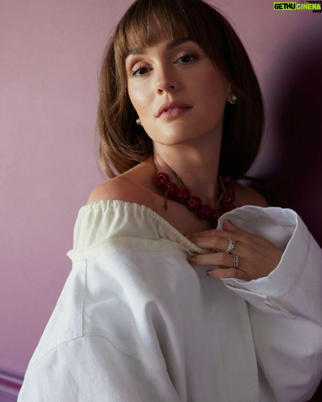 Leighton Meester Instagram - Gelukkig nieuwjaar Numéro