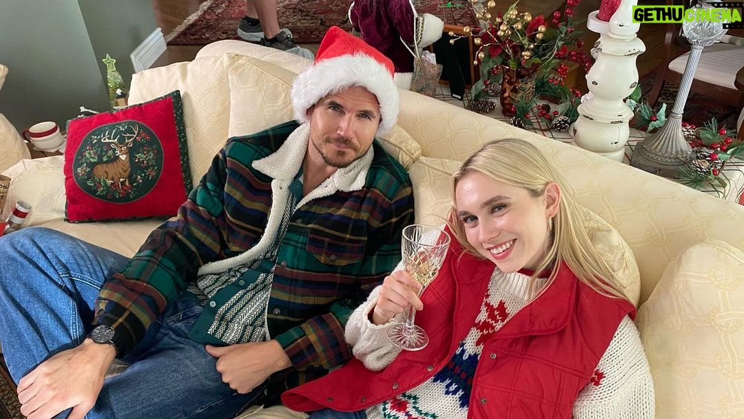 Leighton Meester Instagram - What a special time with this family. Can you tell we had fun? Can you imagine trying to keep it together filming with them? #exmas 🎄🎉