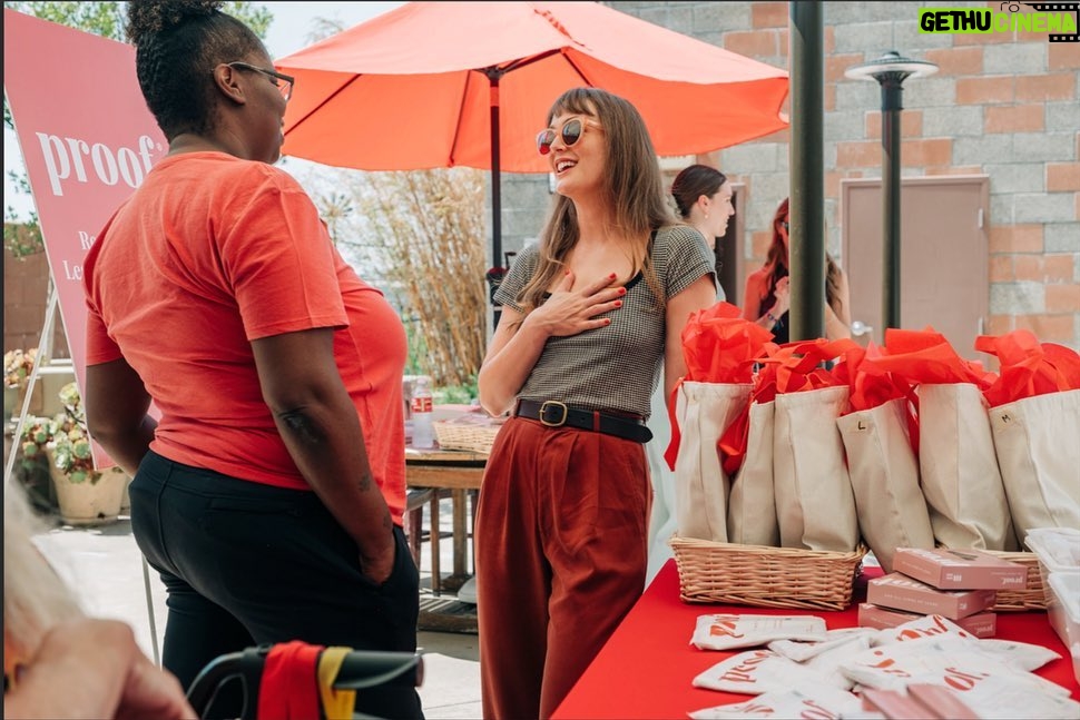 Leighton Meester Instagram - I visited @dwcweb to distribute @shopproof undies and to spend time with the center's incredible residents. I believe all women deserve access to great period care.   I'm excited to partner with @shopproof to give back to a place that is very close to my heart, the Downtown Women's Center of Los Angeles. @dwcweb is the only org in LA focused exclusively on serving and empowering women experiencing homelessness and formerly homeless women.   For the next month, @shopproof will donate 10% of proceeds from sales from the link in my bio to @dwcweb so shop now for a great cause!