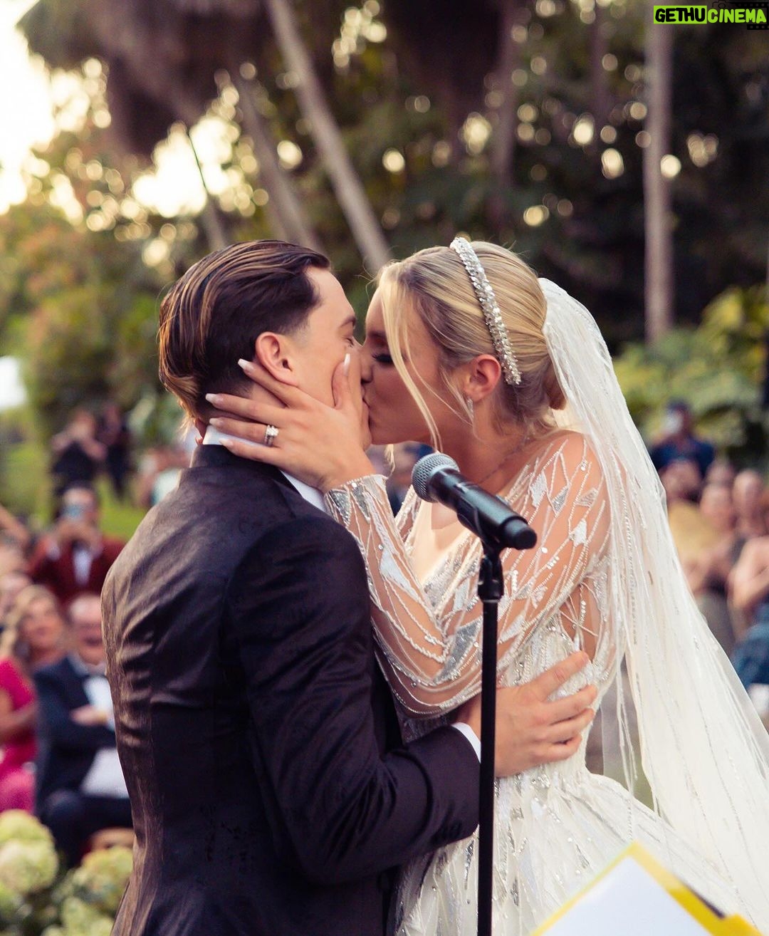 Lele Pons Instagram - 1 YEAR MARRIED!!! Our First Anniversary 💍❤️ Te amo mi vida