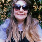 Lena Dunham Instagram – I no longer ride life til’ the wheels fall off…

But I am gonna ride these hair extensions like I used to ride life 🤷‍♀️ ✌️ 💎