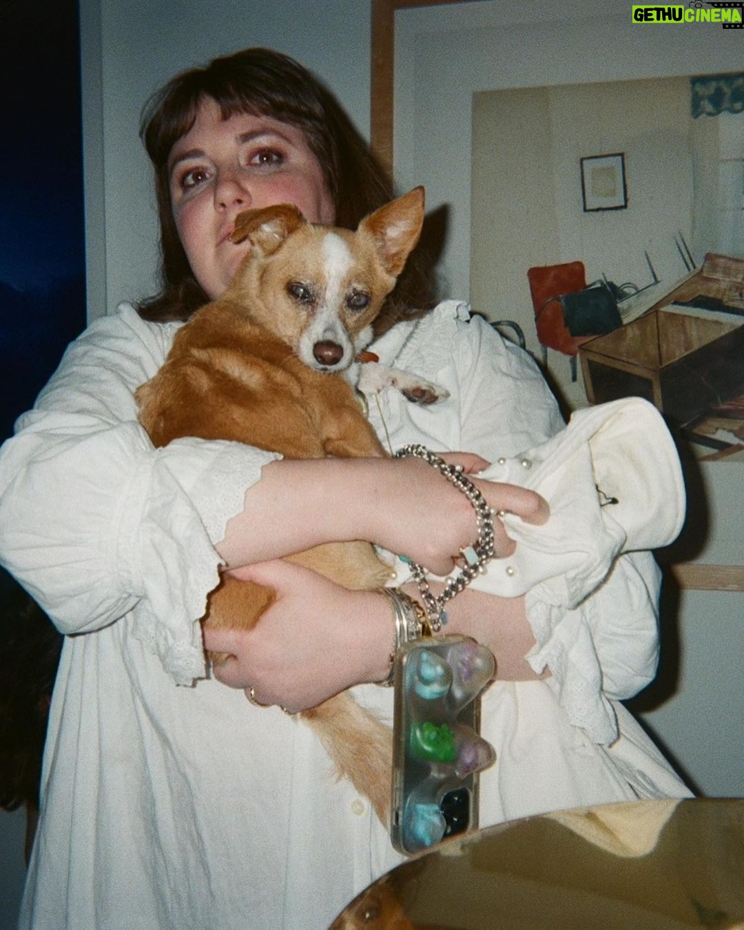 Lena Dunham Instagram - 5 years ago today, I set foot- trembling like a little kid- into treatment for substance misuse. My parents hugged me goodbye, I changed into house slippers and there I was. The struggle with addiction hit me little by little, then all at once. It’s a cliche for a reason- asking for help was the hardest part (I mean, aside from the other hard parts, but each step from there got easier. And ease was always the goal- ease in my body, ease in my restless mind and the ease to exist in moments of pain, anxiety and uncertainty without reaching for a solution that seemed to help in the moment but pulled me further away from the people I love and the life that I wanted.) The last 5 years have been the happiest of my time on earth so far (at least this time around!) They’ve been full of work, love, complexity and- yes- pain. But facing all of that without medicating myself in unhealthy ways has given me a sturdy baseline and new tools. 5 years ago all of this was impossible to imagine. 5 days was impossible to imagine. 5 minutes sometimes felt hard. I was able to get and stay sober because I had the support and resources to ask for and get incredible help- medical, spiritual. For so many people, the difference between sober and using isn’t their willingness, or their strength- it’s their resources. We don’t have a system that makes this easy for those who are already struggling to make their lives work. So today, on my very lucky sober birthday- and through this week- I will be matching donations to @friendlyhousela, a rehab that doesn’t turn away women and gender nonconforming people for financial reasons. I hope we can band together and give others the gift of that support, so they can celebrate similar days, living in their true strength. Every cent you give will go to helping people people deal with addiction and trauma. The link is in my bio. There are a lot of people who deserve thanks here- I hope I’ve given them enough of that face to face, but today is a good reminder to give more. Every day is a lesson I am lucky to learn, and I don’t take it for granted. So especially today, I am grateful.