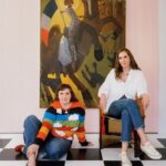 Lena Dunham Instagram - It’s been the joy of my life to build a home in my parents’ backyard- and it was also a joy to invite @archdigest into my coziest space. My essay about finding a place in the world (and decorating that place with my mother) is linked in bio 🏡💗 Photography: @lelanief Styling: @kellemiles Design and Architecture:  @davidbers_architecture Decor/general maternal floofing: @lauriesimmons