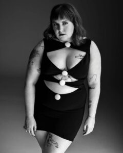 Lena Dunham Instagram - Thank you @hollywoodreporter for giving me the chance to talk about the job I adore and a little life too. Loved chatting with you @seth_abramovitch about my new film Sharp Stick which premieres this weekend at Sundance, and thank you for the eccentric superhero pic @liaclay 💄 @itsmatin 💇‍♀️ @aarongreniahair 👗 @annaannasusu