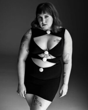 Lena Dunham Instagram - Thank you @hollywoodreporter for giving me the chance to talk about the job I adore and a little life too. Loved chatting with you @seth_abramovitch about my new film Sharp Stick which premieres this weekend at Sundance, and thank you for the eccentric superhero pic @liaclay 💄 @itsmatin 💇‍♀️ @aarongreniahair 👗 @annaannasusu