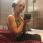 Lena Dunham Instagram - Happy Birthday to a stone cold fox with a heart of fire and a body like a race car. You may not be very polite via text message, but you’re absolutely who I’d choose to enter an apocalypse or be trapped in an escape room with (and I feel like we’ve tried both at least once.) I love you this and every year. I hope to spend the rest of my life copying your clothing and mannerisms and apologizing for your behavior.