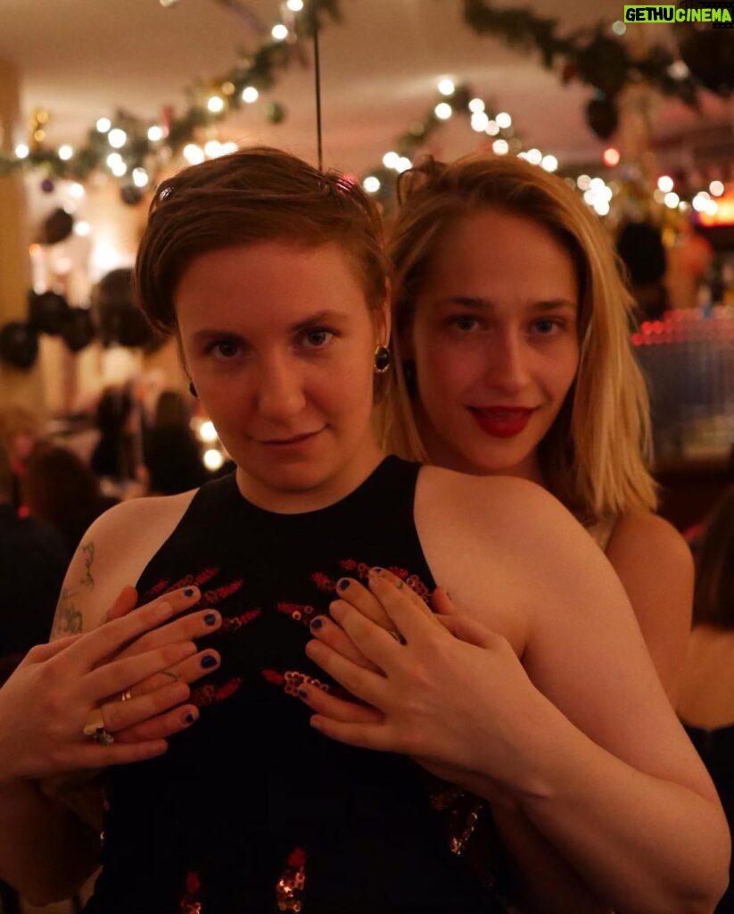 Lena Dunham Instagram - Happy Birthday to a stone cold fox with a heart of fire and a body like a race car. You may not be very polite via text message, but you’re absolutely who I’d choose to enter an apocalypse or be trapped in an escape room with (and I feel like we’ve tried both at least once.) I love you this and every year. I hope to spend the rest of my life copying your clothing and mannerisms and apologizing for your behavior.