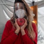 Lena Dunham Instagram - Welp, we did that... Made a lil movie during a pandemic, being as cautious and creative and loving as we could. And it reminded me why I do this job: to collaborate with people who make my mind spin and soar, and to tell stories about things I used to believe/fear needed to be kept secret. I am in love with this cast and crew of infinite bad asses, and cannot wait to show you what we’ve made... Sharp Stick, coming soon to a something near you (because what are movies anymore!? I hope they are eternal, because fuck I love them!!!)