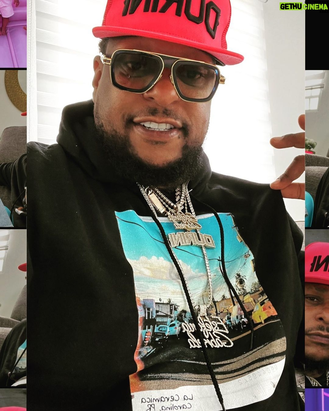 Lennox Instagram - Aquí con mi hoodie de #Laceramica Carolina PR gracias a mi Hermano @juztnef me quedò Durini Bendiciones !!!!