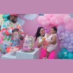 Lennox Instagram - Mi princesa disfrutando de su cumpleaños #2 🦄. #FamilyFirst 🙏🏽❤️ #Lennox #Durini #Mamacita 🎂 @sweeteventbygaby