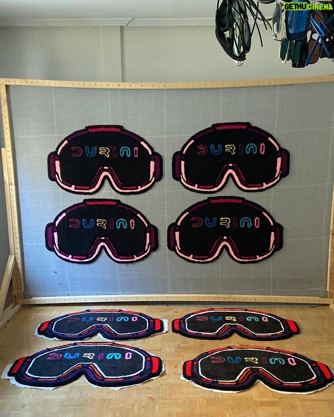 Lennox Instagram - BARAKA ❌ DURINI . Encargo de 12 alfombras para @lennox . Gracias por la confianza en este trabajo , pronto vienen cosas nuevas. Madrid, Spain