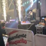 Lennox Instagram - Desde La Cerámica Carolina Puerto Rico Yaga y Mackie mi hermano que lo amo Rompiendo en Colombia bien #durini dile @danyweird que estamos rompiendo con los flowses!!!🔥🔥🔥🔥