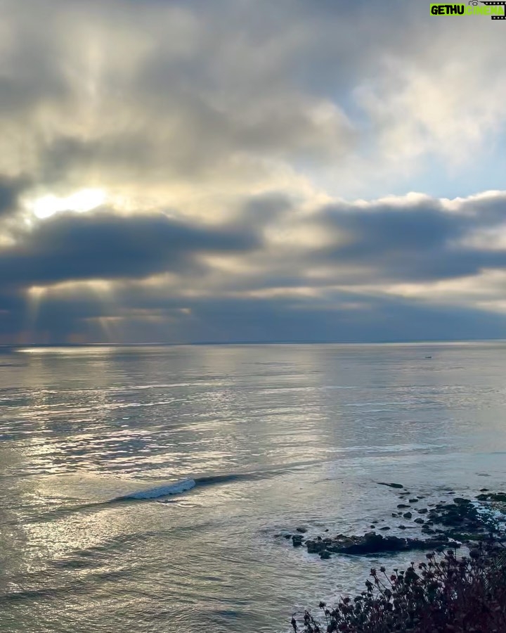Leo Cidade Instagram - Bom dia 💙 San Diego, California