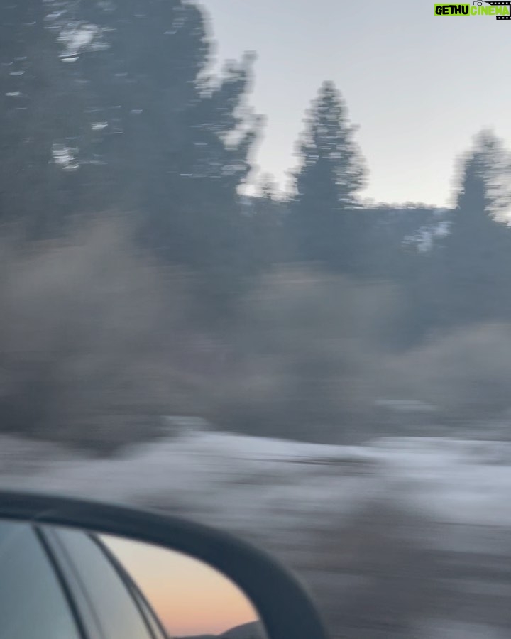 Leo Cidade Instagram - ❄️ vibe ❄️ 🫶🏻 Big Bear Lake, California