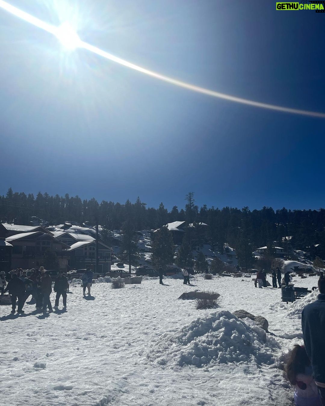 Leo Cidade Instagram - ❄️ vibe ❄️ 🫶🏻 Big Bear Lake, California