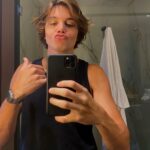 Leo Cidade Instagram - El Pre$idente / Jogo Da Corrupção dump 🎬 Montevideo, Uruguay