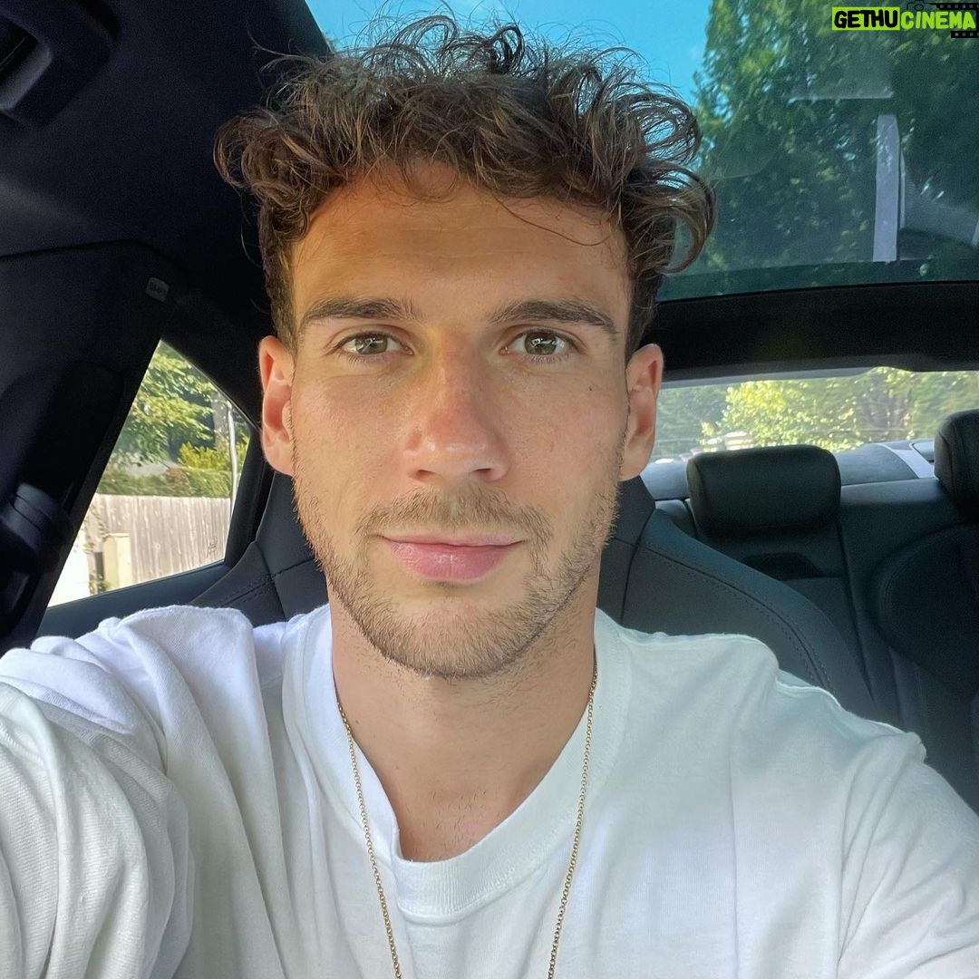 Leon Goretzka - 116.2K Likes - ☀️😊🔋