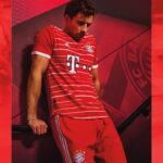 Leon Goretzka Instagram - Ready to bring it all to the pitch 💪🏼 in our new 22/23 Home kit. @fcbayern @adidasfootball