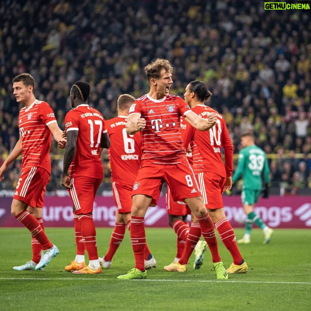 Leon Goretzka Instagram - Das müssen wir heute gewinnen… 😕Vielen Dank für euren großartigen Support heute in Dortmund @fcbayern !💪🏼🙌🏼 // Glückwunsch @bvb09 zum Comeback !