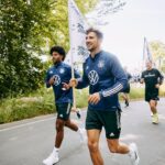 Leon Goretzka Instagram - #RunForTheOceans at adidas HQ. 🏃🌊 @adidas x @dfb_team x @parley.tv