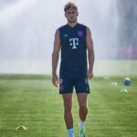 Leon Goretzka Instagram - 🔋