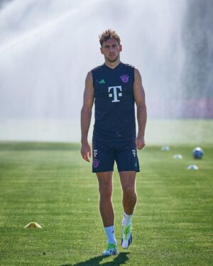 Leon Goretzka Instagram - 🔋
