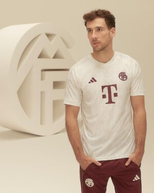Leon Goretzka Instagram - Got the look 🤝🏼 in our latest @fcbayern bloom by @adidasfootball for the 23/24 season 💪🏼