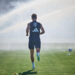 Leon Goretzka Instagram - 🔋