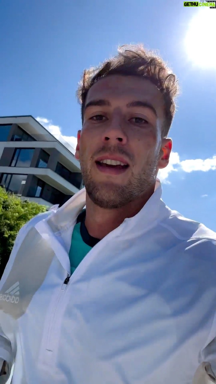 Leon Goretzka - 214.5K Likes - Besser als playsi ! 💪🏼😂