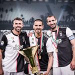 Leonardo Bonucci Instagram - Era il 2010 quando ci siamo incontrati. Quanta strada fatta insieme.. Uno accanto all’altro attraverso vittorie memorabili. Sfide in cui eravamo uno la spalla dell’altro. Abbiamo toccato il cielo europeo alzandola più in alto che potevamo. In questo lungo percorso abbiamo gioito, sofferto, condiviso, discusso e lottato sempre pensando al bene dell’altro proprio come fanno due amici. Perché Tu, sei uno dei pochi, veri amici che il calcio mi ha regalato. La nostra amicizia continuerà certamente fuori dal campo, ma davanti a questa chiusura del cerchio che il calcio mette davanti ad ognuno di noi, il mio GRAZIE più grande non poteva mancare. Sei stato un esempio per Me. Per milioni di tifosi. Per un’infinità di ragazzini che sognano di diventare come Chiello! Ci sarà una nuova tappa che ti aspetta…ma ora è il momento di goderti la tua famiglia… Ci vediamo presto Capitano. Ti voglio bene.