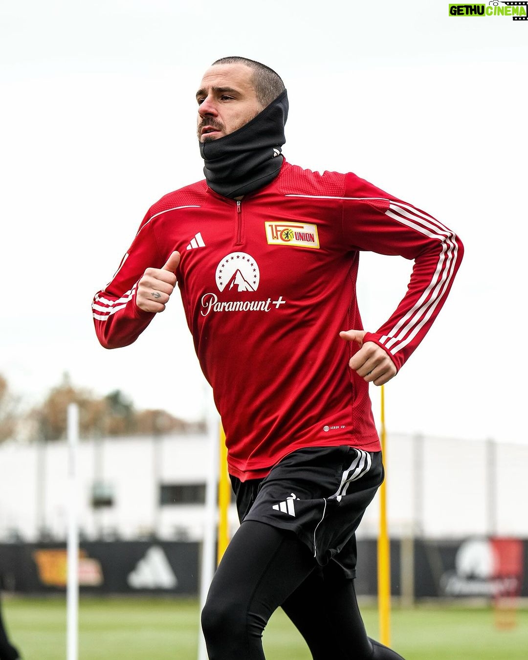 Leonardo Bonucci Instagram - Back to the pitch 🏃♂️
#EisernUnion