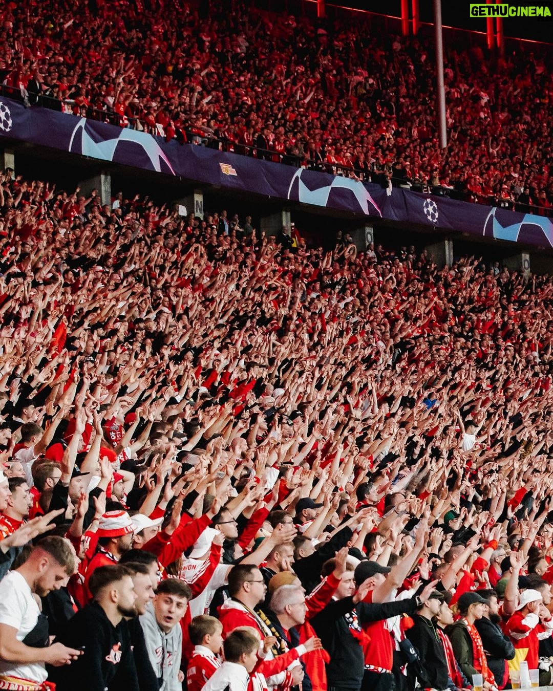 Leonardo Bonucci Instagram - Sad for the result, united by 75,000 red hearts. #EisernUnion Olympiastadion Berlin