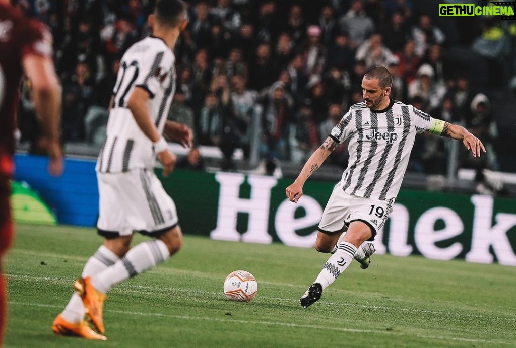 Leonardo Bonucci Instagram - #FinoAllaFine ⚪️⚫️ Allianz Stadium