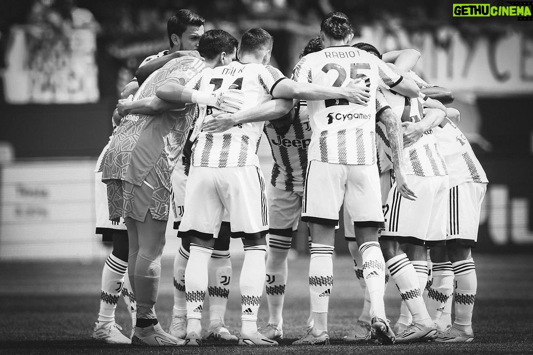 Leonardo Bonucci Instagram - Vittoria importante. ⚪️⚫️ #FinoAllaFine Gewiss Stadium