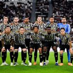 Leonardo Bonucci Instagram - Grazie 🤍🖤 #LB19 #FinoAllaFine Allianz Stadium
